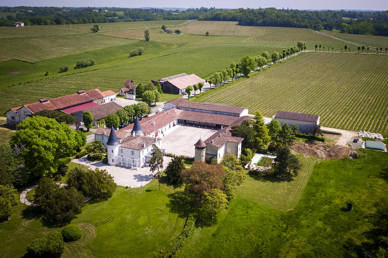 https://ppr.sogelink.com/wp-content/uploads/2022/11/chateau-seguin.jpg